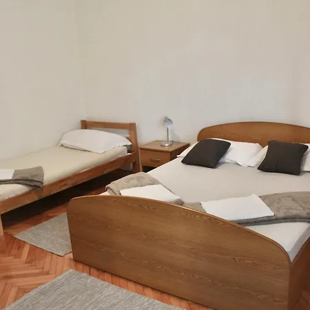 Cosy With Big Terrace In * Orebić