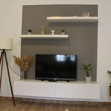 Cosy With Big Terrace In Apartment